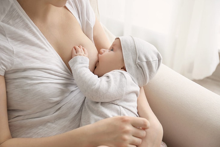noworodek-karmienie-piersia-kanabinoidy-1.jpg